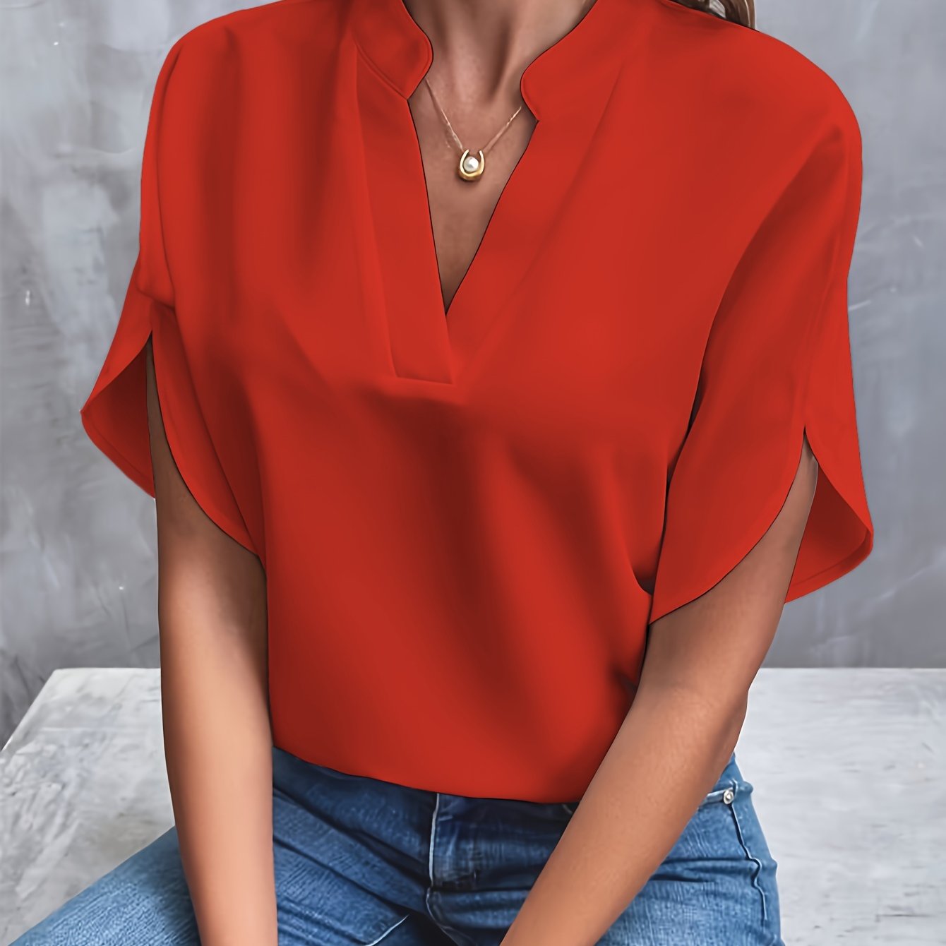 Elora™ | Relaxed V-Neck Top