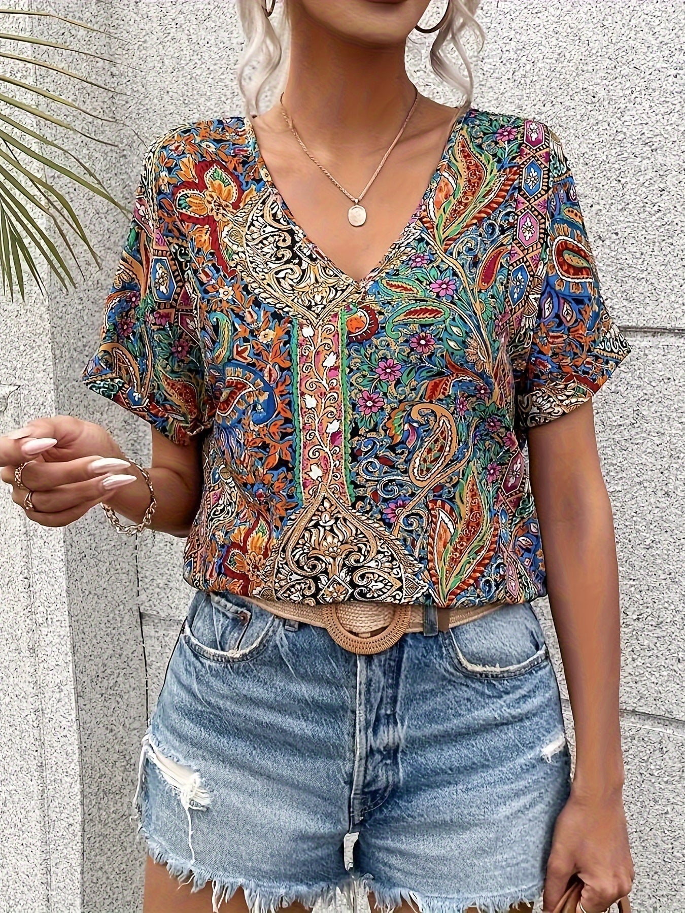 SARA™ | V-NECK BLOUSE