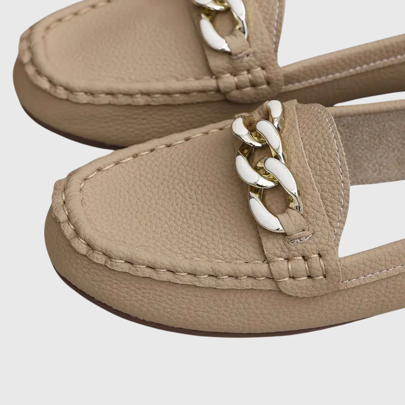 Cora | Loafers in Muted Tones
