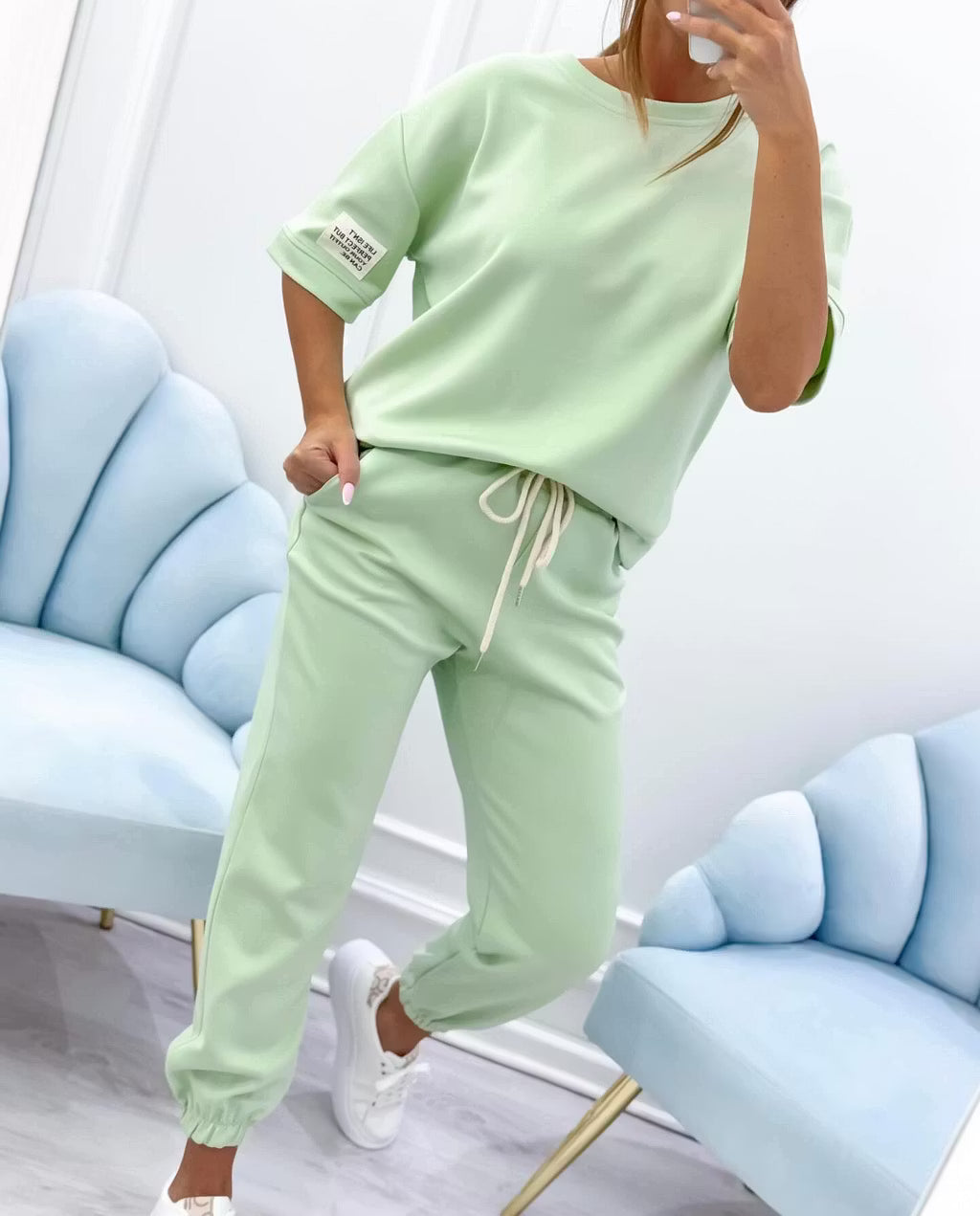 Daisy | Loose Top & Ankle Trouser Set