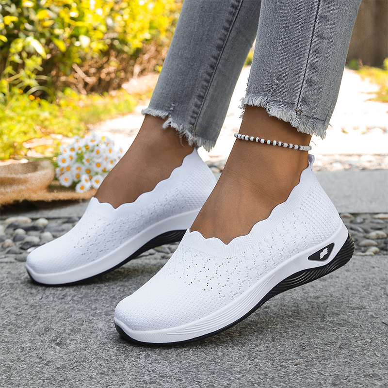 Livia | Cushioned Mesh Walking Shoes